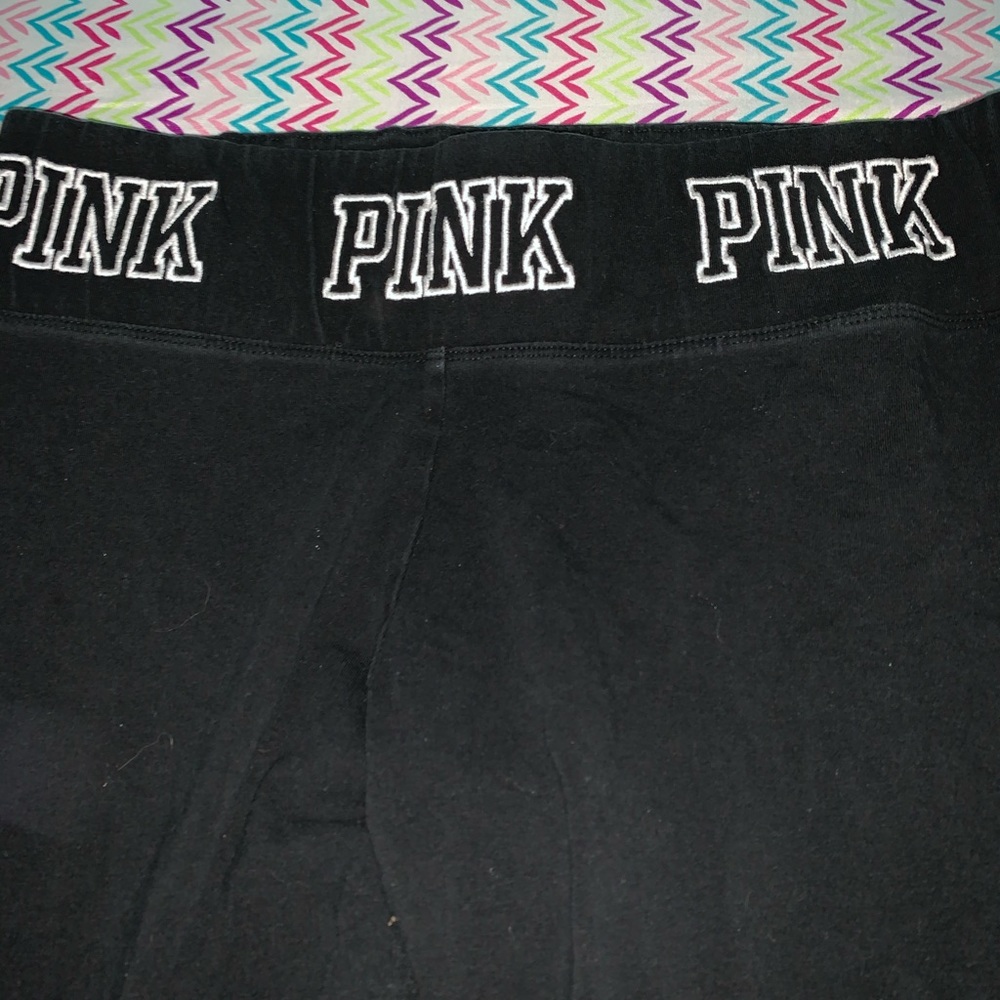 Pink yoga leggings